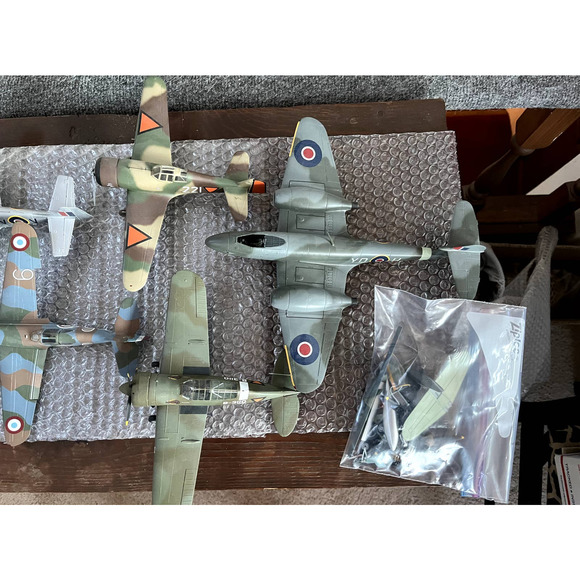 Lot of 10 mixed WW2 Bomber and Fighter Aircraft - Junkyard: parts/repair - Picture 2 of 5